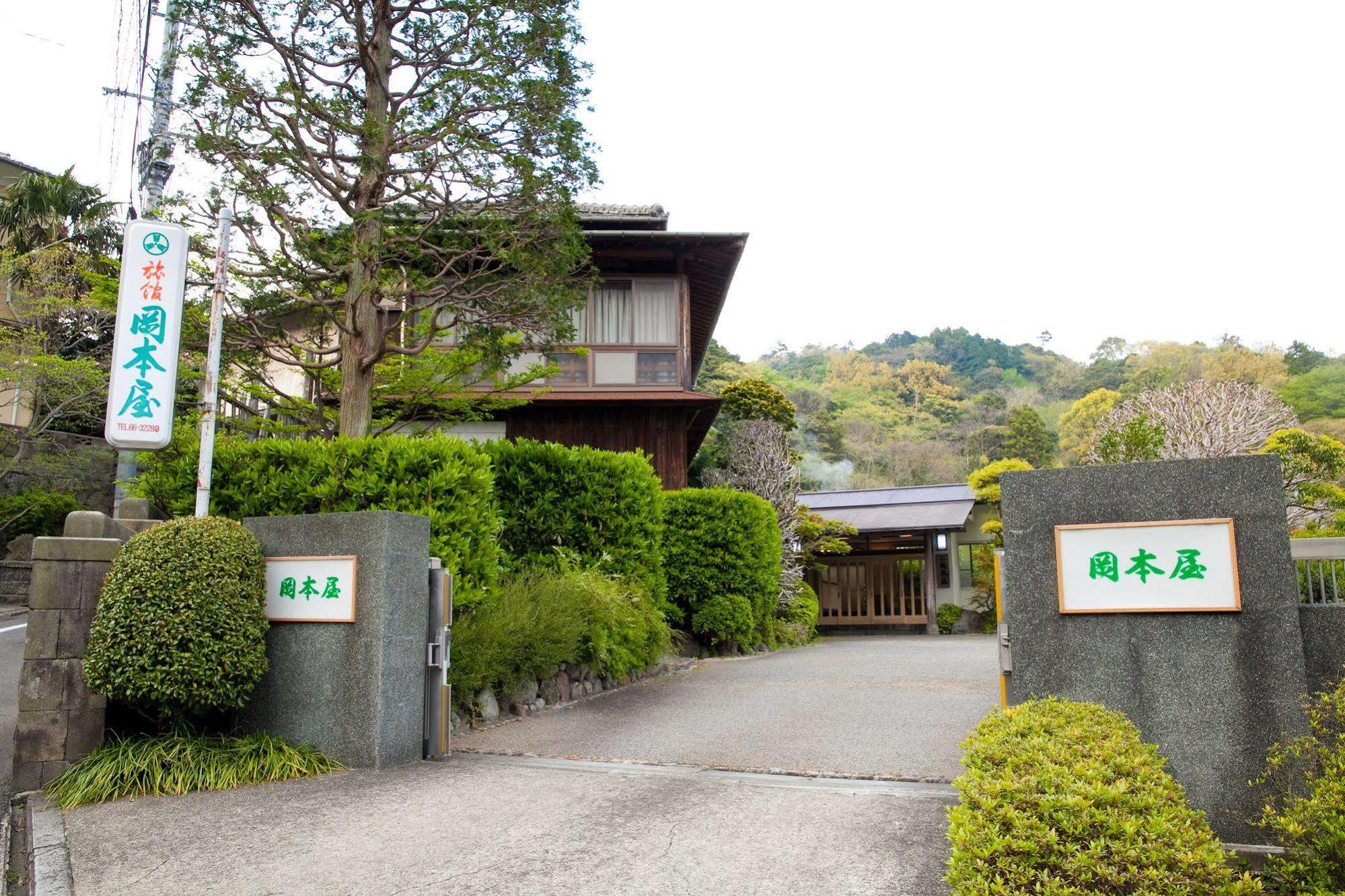Hotel Okamotoya Beppu Esterno foto